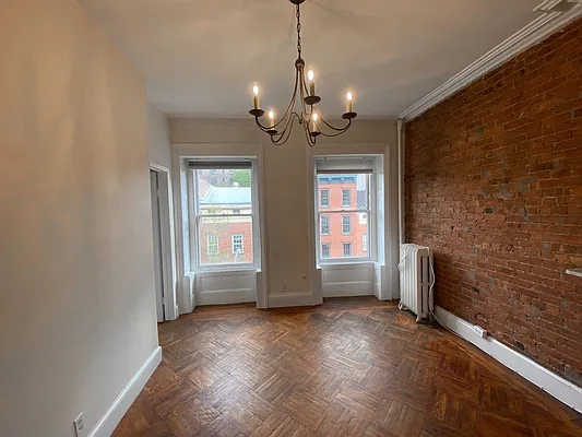 1 Bed 1 Bath Classic Brownstone in Chelsea / $3,500 no fee